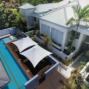 Silkari The Pavilions , Port Douglas Australia